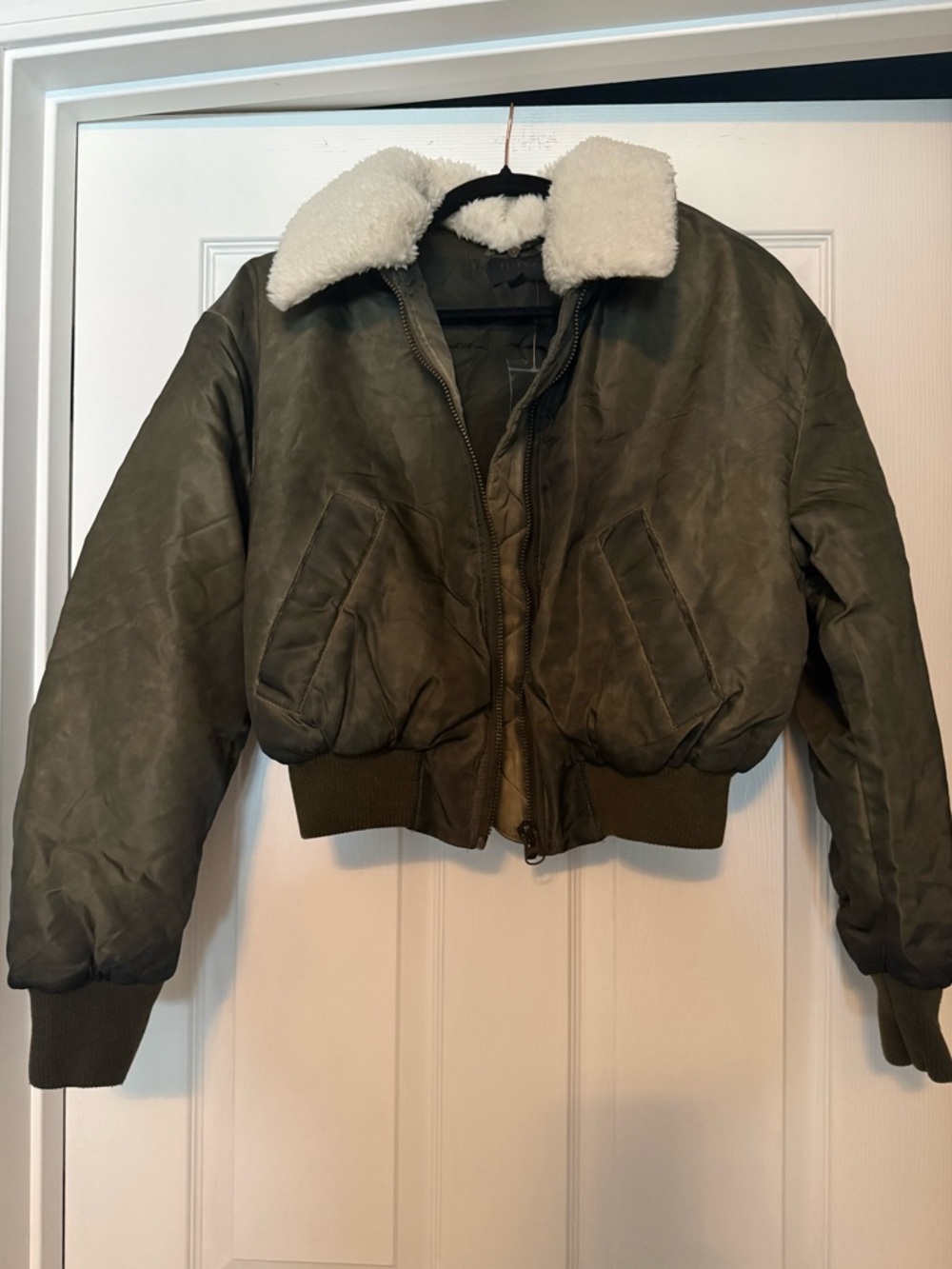 Flying Tomato BOMBER JACKET with Removable White Sherpa Collar NWT Size Small - Picture 4 of 5